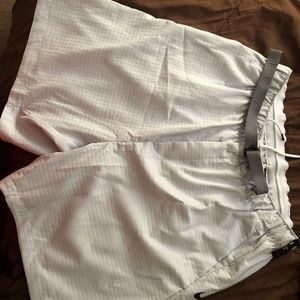 Nike tech shorts size:XL gray new with tags